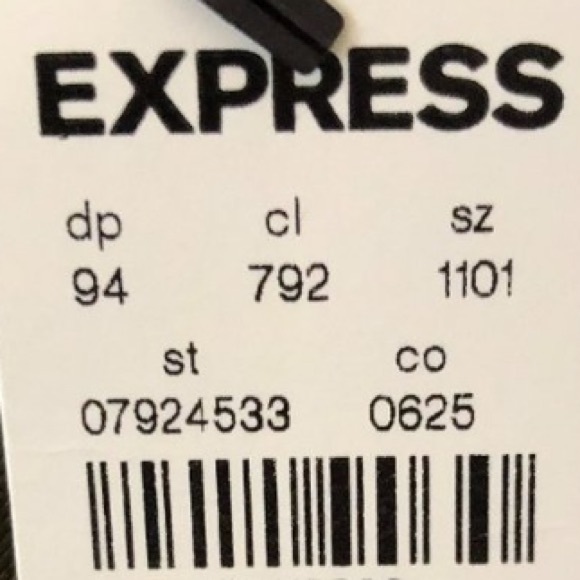 Express Dress - Picture 7 of 8